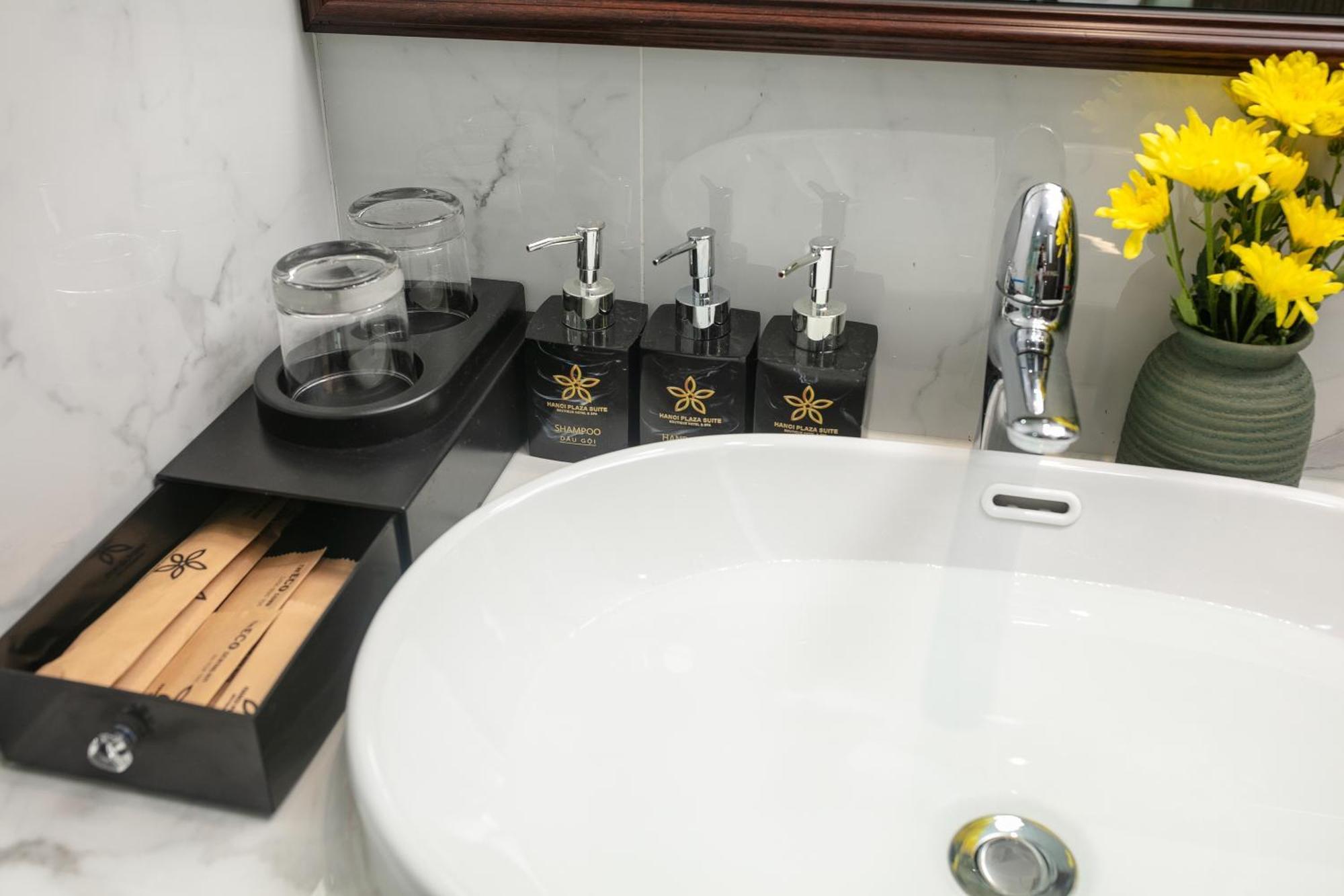 Hanoi Plaza Suite Hotel & Spa المظهر الخارجي الصورة